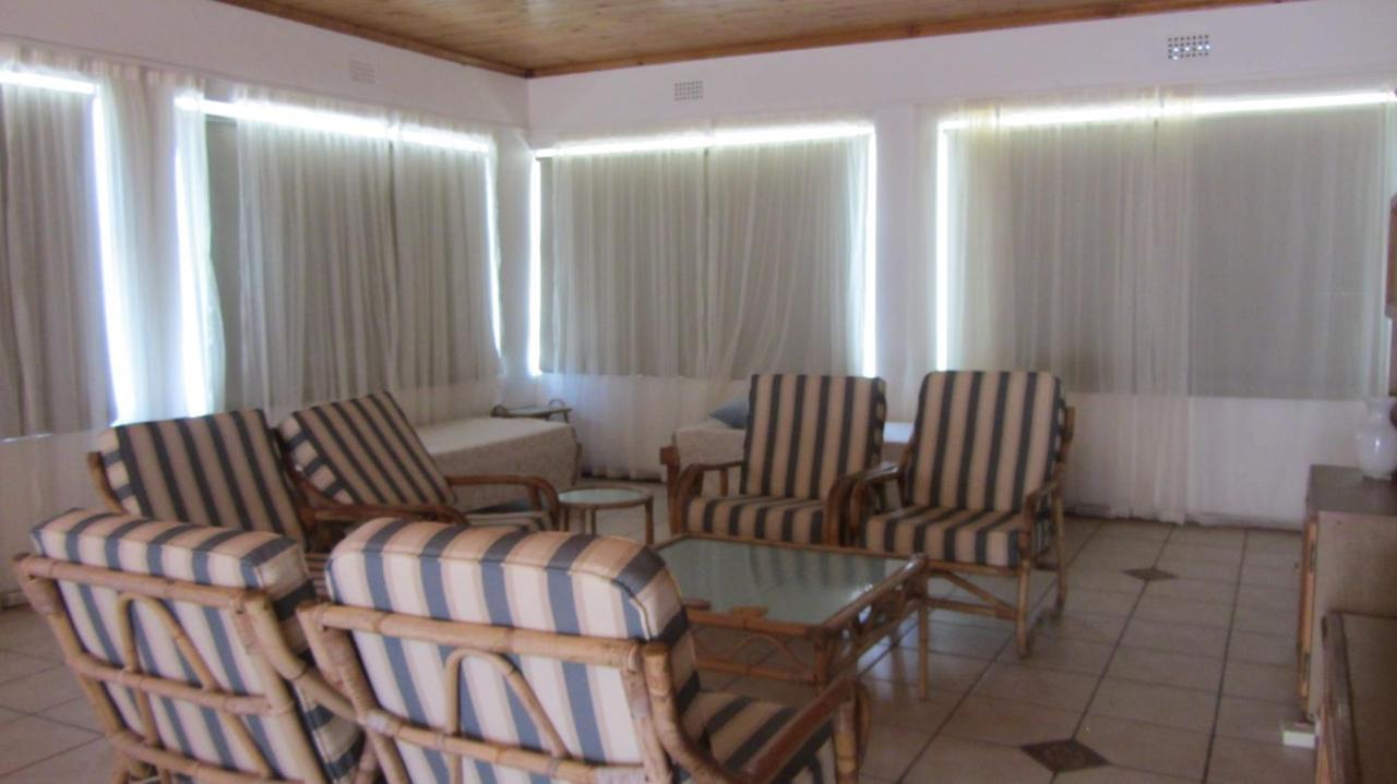 Swem Jannie Appartement Struisbaai Buitenkant foto
