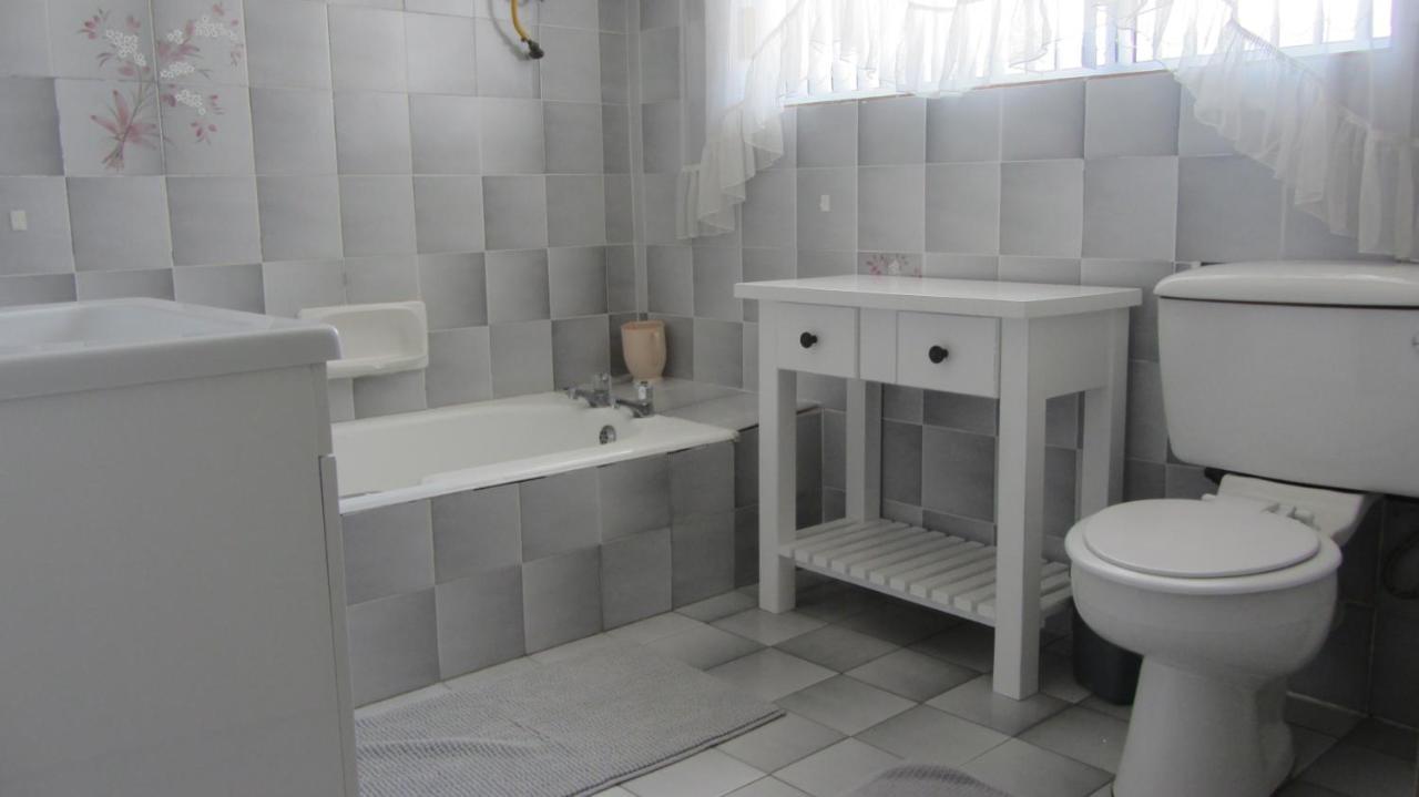 Swem Jannie Appartement Struisbaai Buitenkant foto